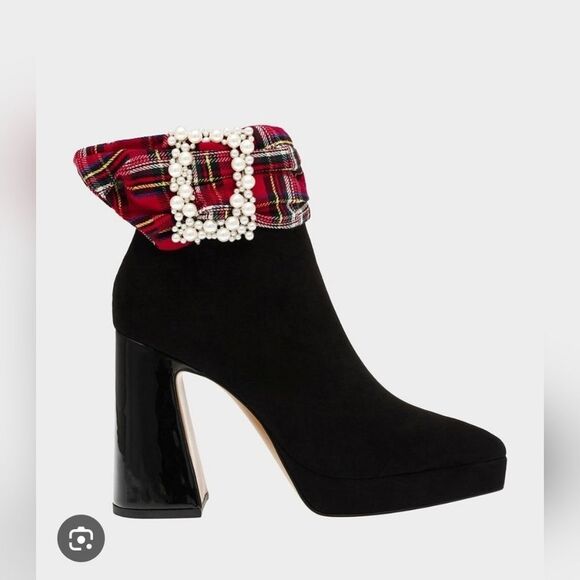 NEW Betsey Johnson Black Faux Suede Ankle Boots with Red Plaid Cuff 6.5, 7,  7.5 - Picture 2 of 4
